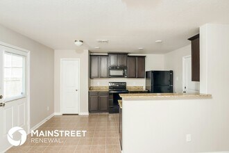 6138 Lakefront in San Antonio, TX - Building Photo - Building Photo