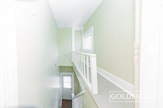 415 1/2 W Main St in Muncie, IN - Building Photo - Building Photo