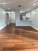 1901 NW 94th Ave, Unit 106A in Coral Springs, FL - Building Photo