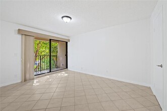 10001 W Atlantic Blvd, Unit 218 in Coral Springs, FL - Building Photo - Building Photo