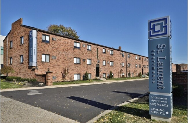 St. Laurent Apartments photo'