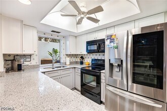 13740 Downing Ln in Ft. Myers, FL - Building Photo - Building Photo