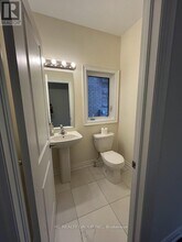 4 Finley Wy in Markham, ON - Building Photo - Building Photo