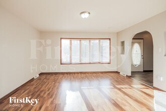 18519 Carriage Ln in Lansing, IL - Foto de edificio - Building Photo