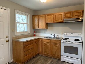 533-543 Hollywell Ave in Chambersburg, PA - Building Photo - Building Photo