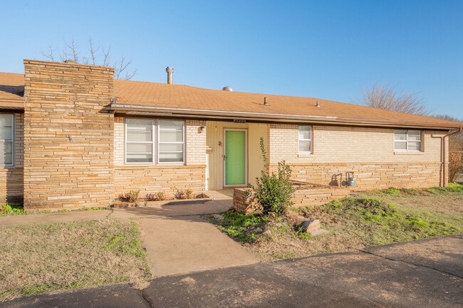 4800 Spencer Rd in Spencer, OK - Building Photo - Building Photo