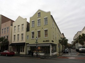 297 King St in Charleston, SC - Building Photo