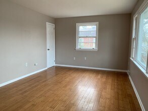 525 Hilton Dr in Lancaster, PA - Building Photo - Building Photo