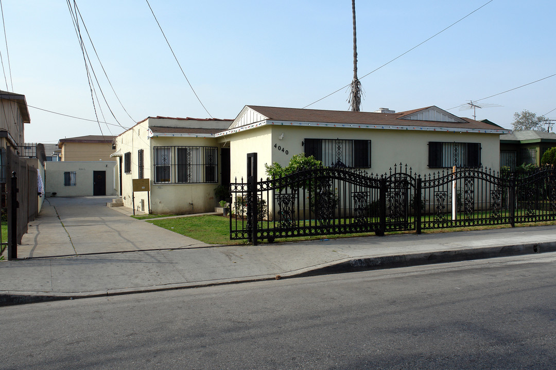 4038-4040 W 111th St in Inglewood, CA - Building Photo