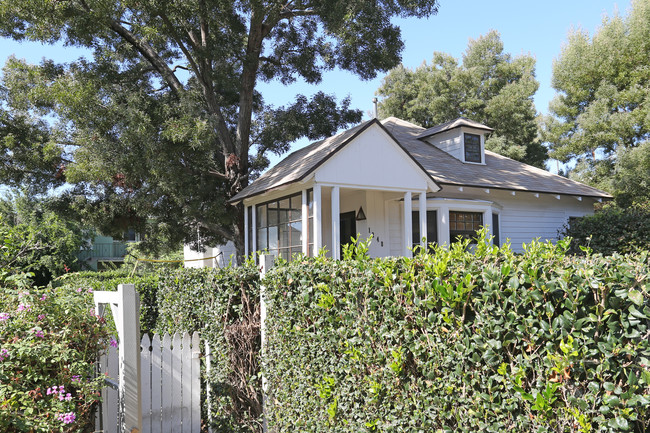 1248 14th St in Santa Monica, CA - Building Photo - Building Photo