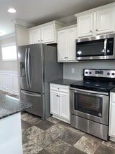 131 Screech Dr in Fountain Inn, SC - Foto de edificio - Building Photo