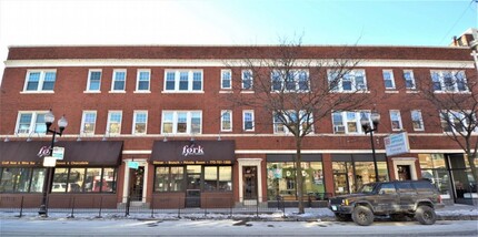 2306 W Wilson Ave, Unit 2 in Chicago, IL - Building Photo - Building Photo