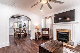 1117 Ocean Dr in Corpus Christi, TX - Building Photo - Building Photo