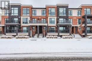 100 Dufay Rd in Brampton, ON - Building Photo