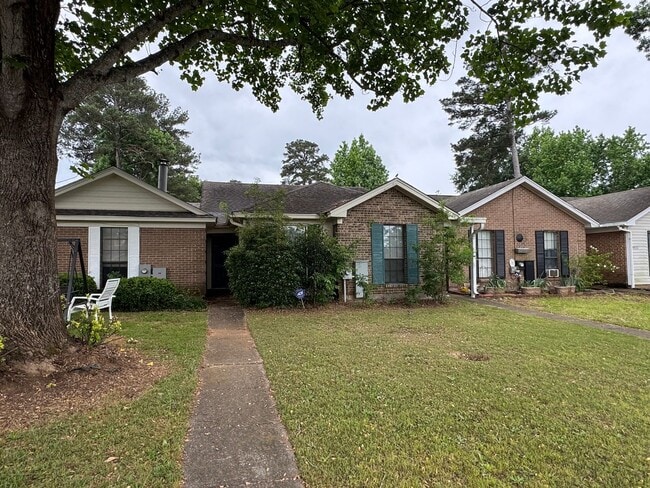 5926 Carmel Dr in Montgomery, AL - Building Photo - Building Photo
