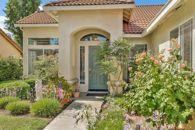 540 W Deerwood Ln in Tracy, CA - Building Photo - Building Photo