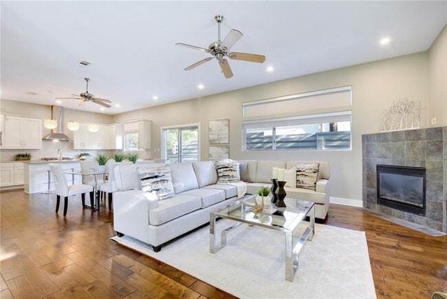 2700 Cherry Ln in Austin, TX - Building Photo - Building Photo