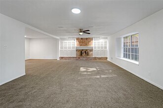 1111 Manatee Ln in Houston, TX - Building Photo - Building Photo