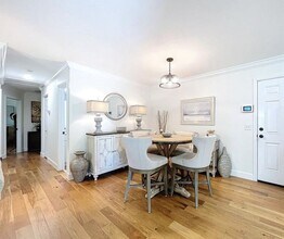 3001 W Binnicker Ave in Tampa, FL - Building Photo - Building Photo