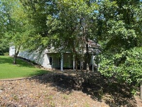 1 Loyola Dr in Hot Springs Village, AR - Building Photo - Building Photo