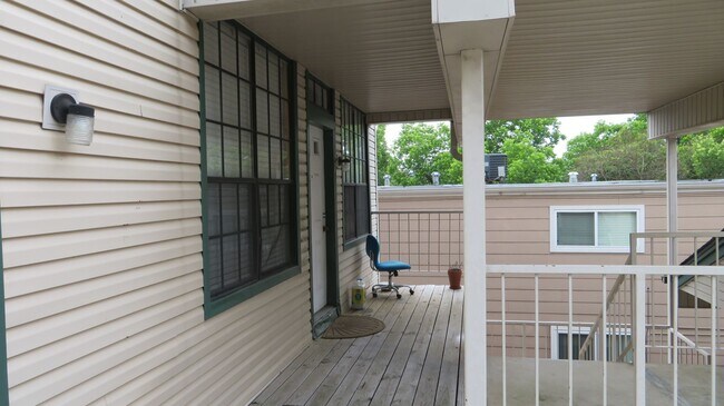 2300 Leon St in Austin, TX - Building Photo - Building Photo