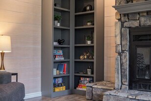 2 Felton Ln in Bella Vista, AR - Building Photo