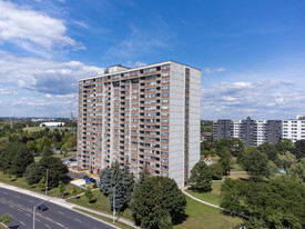 Woodlands on the Park 2 Apartments