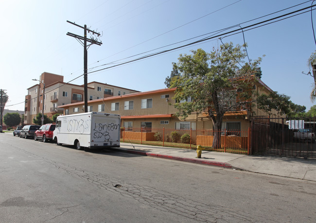 Orion Avenue Apartments in North Hills, CA - Building Photo - Building Photo