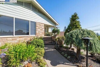 4120 Rhoda Ave in Oakland, CA - Building Photo - Building Photo