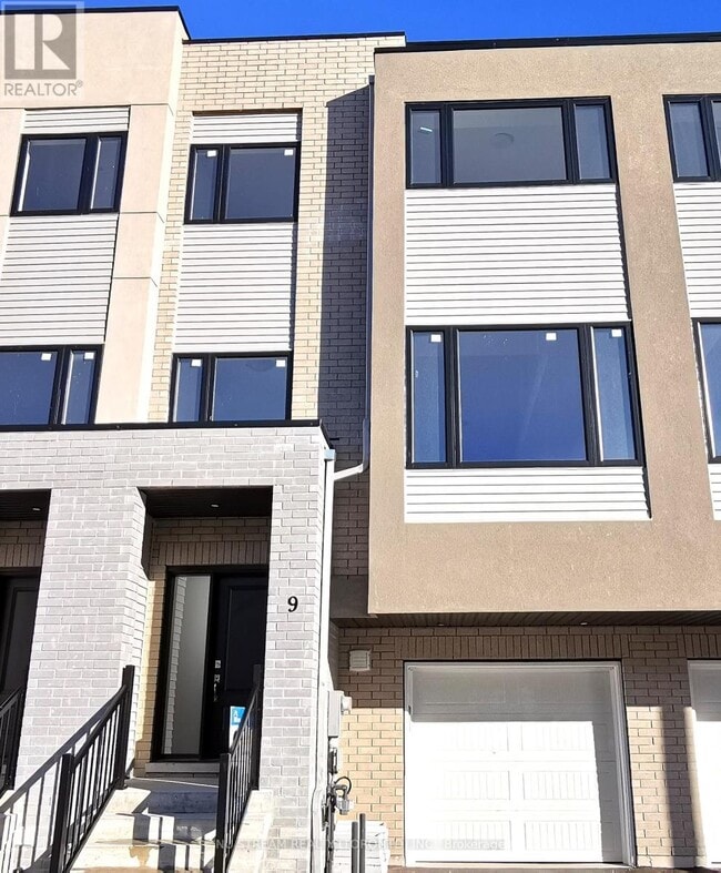 property at 9 Carl Hl Ln