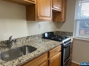 59A Park Ave in Park Ridge, NJ - Building Photo - Building Photo