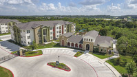 The Starling in San Antonio, TX - Foto de edificio - Building Photo