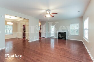 9100 Griers Pasture Drive in Charlotte, NC - Foto de edificio - Building Photo