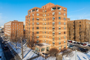 INDY FLATS in Indianapolis, IN - Building Photo