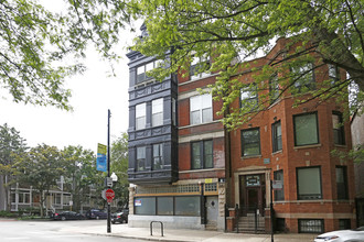 2100 N Sheffield Ave in Chicago, IL - Foto de edificio - Building Photo
