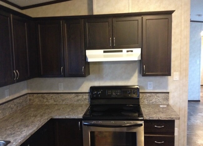 4112-4149 49 Ave in Bonnyville, AB - Building Photo - Building Photo