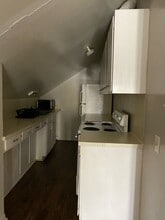 800 Travis St in Columbus, TX - Building Photo - Building Photo