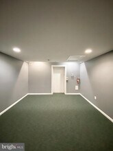 2663 Manhattan Pl in Vienna, VA - Building Photo - Building Photo