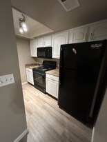 461 W Holmes Ave in Mesa, AZ - Building Photo