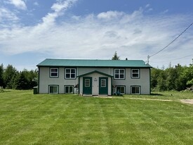 4642 PE-17 in Montague, PE - Building Photo