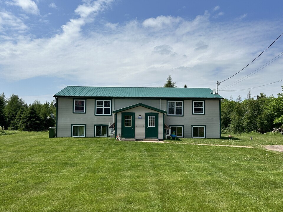 4642 PE-17 in Montague, PE - Building Photo