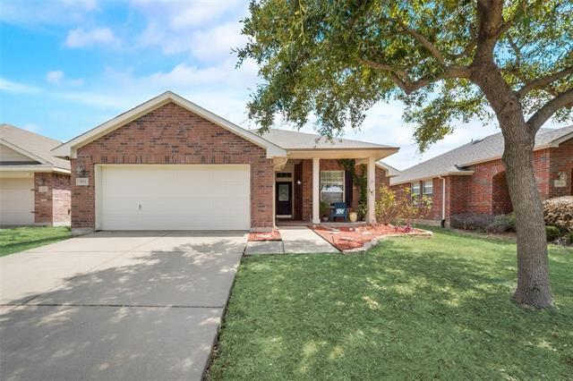 1021 Cottontail Dr in Forney, TX - Building Photo
