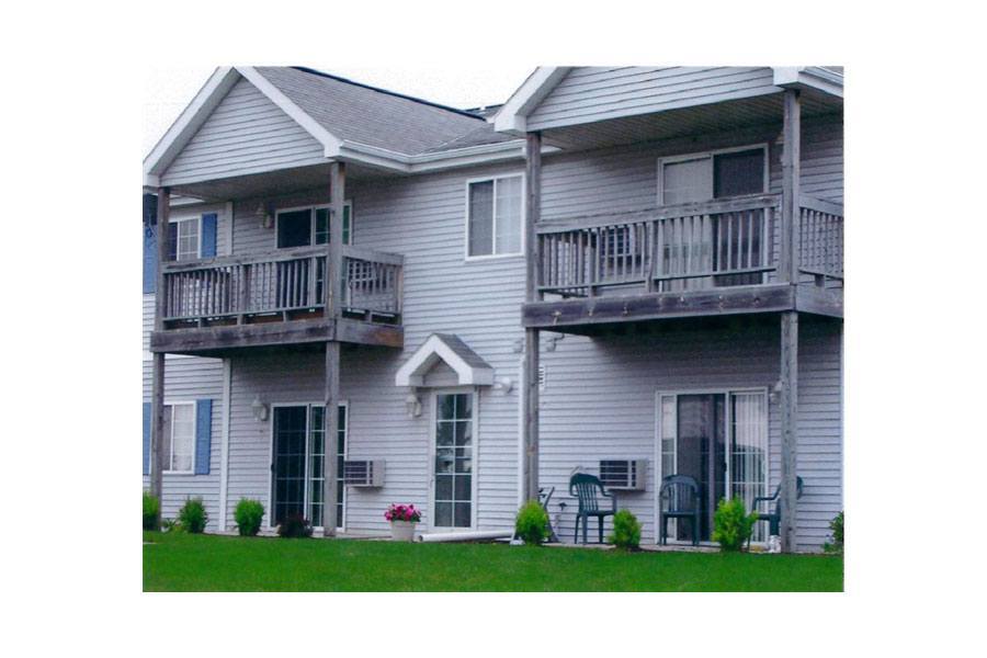 BAY VIEW APARTMENTS Sturgeon Bay, WI Apartments For Rent