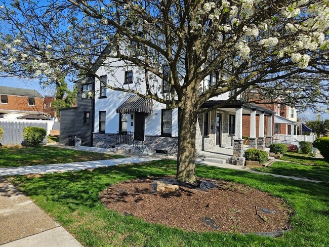 property at 101 E 35th St