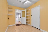 931 Fruitvale Dr photo'