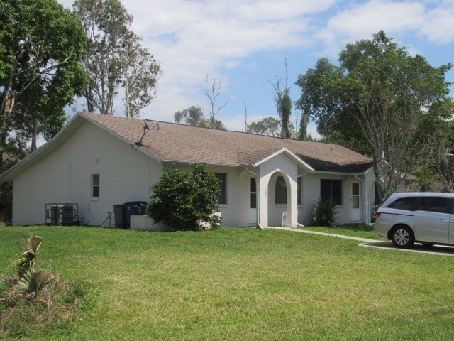 17367 W Carnegie Cir in Ft. Myers, FL - Building Photo - Building Photo