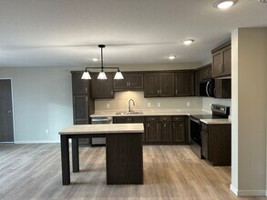 The Lincoln Apartments in Battle Lake, MN - Building Photo - Building Photo