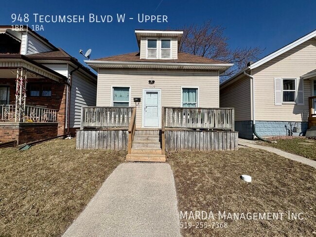 948 Tecumseh Blvd W in Windsor, ON - Building Photo - Building Photo
