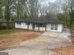 1397 Peachcrest Rd in Decatur, GA - Building Photo - Building Photo