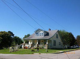 property at 1033 3 St